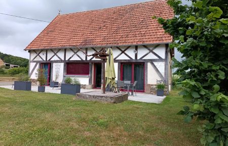 G&icirc;te n&deg;G1226 Isigny-le-Buat - Manche - photo