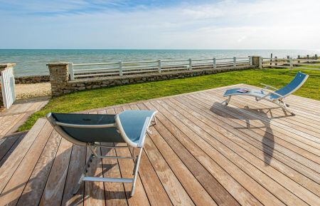 Terrasse Gîte n°G524 Quinéville - Manche - Terrasse