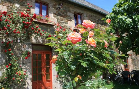 G&icirc;te n&deg;G688 Servon - Manche - Le Petit Manoir
