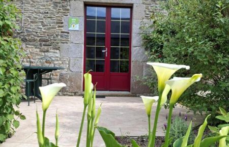 Petit gîte cosy à l'étage, Terrasse ensoleillée et fleurie
Gîte n°G786 Pontorson - Manche - Petit gîte cosy à l'étage, Terrasse ensoleillée et fleurie