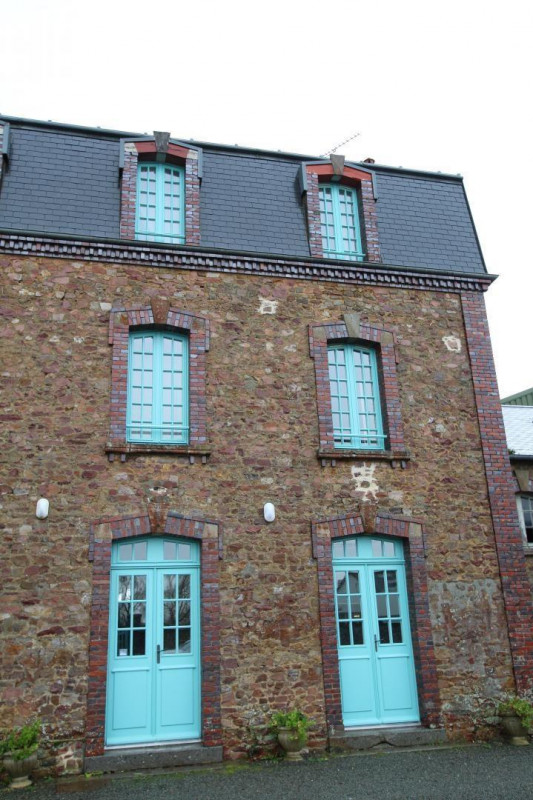 photo 0