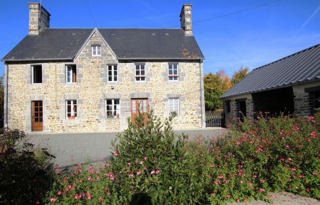 G&icirc;te n&deg;G295 Annoville - Manche - photo