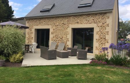 G&icirc;te n&deg;G769 Le Mesnil-Ozenne - Manche - C&ocirc;t&eacute; sud : la terrasse