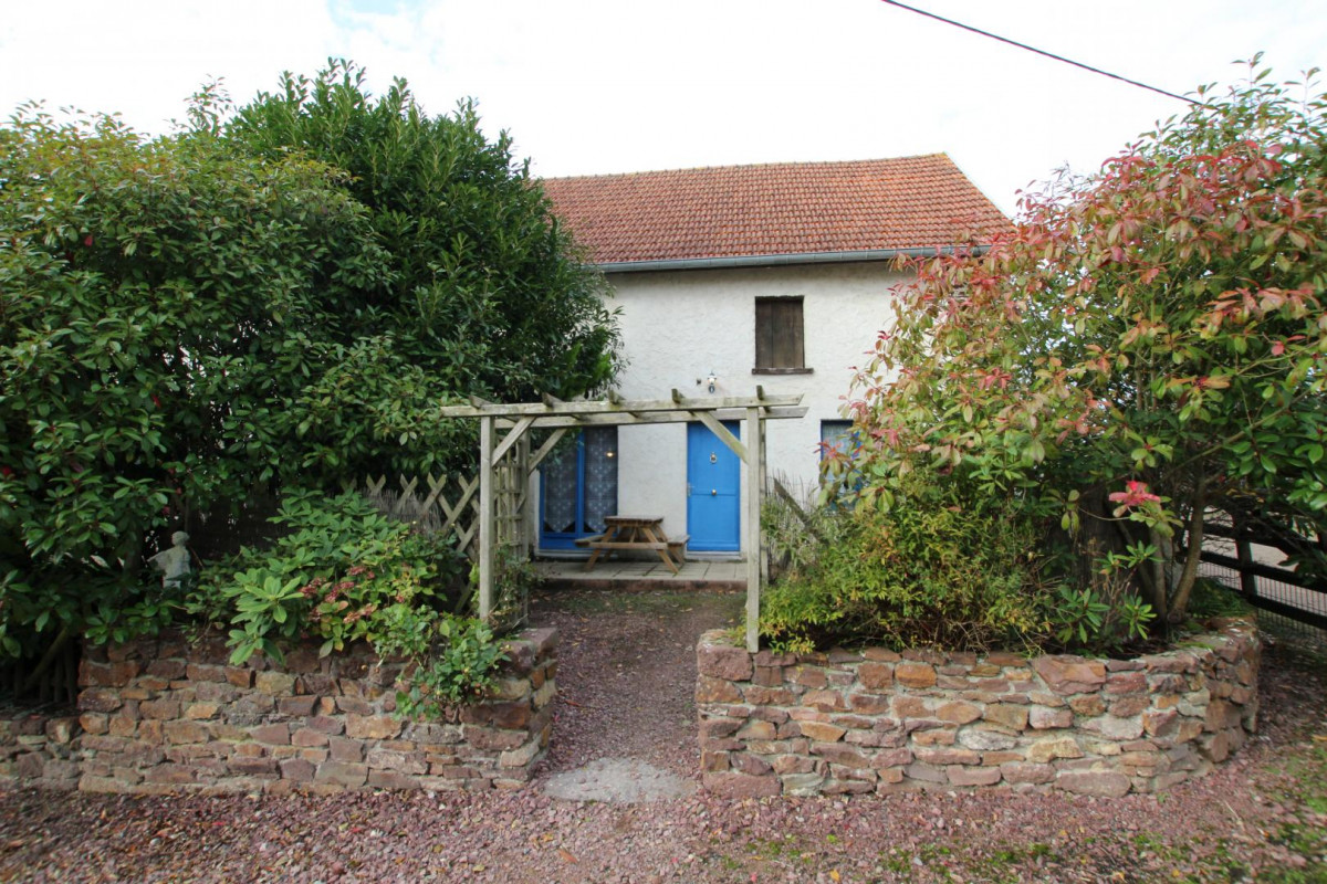photo 0
