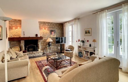 G&icirc;te n&deg;G962 Avranches - Manche - photoHiver