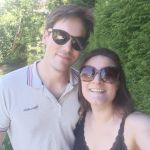 Etienne et Coralie, les propri&eacute;taires du g&icirc;te. 